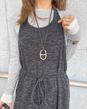 ニットホルターワンピース