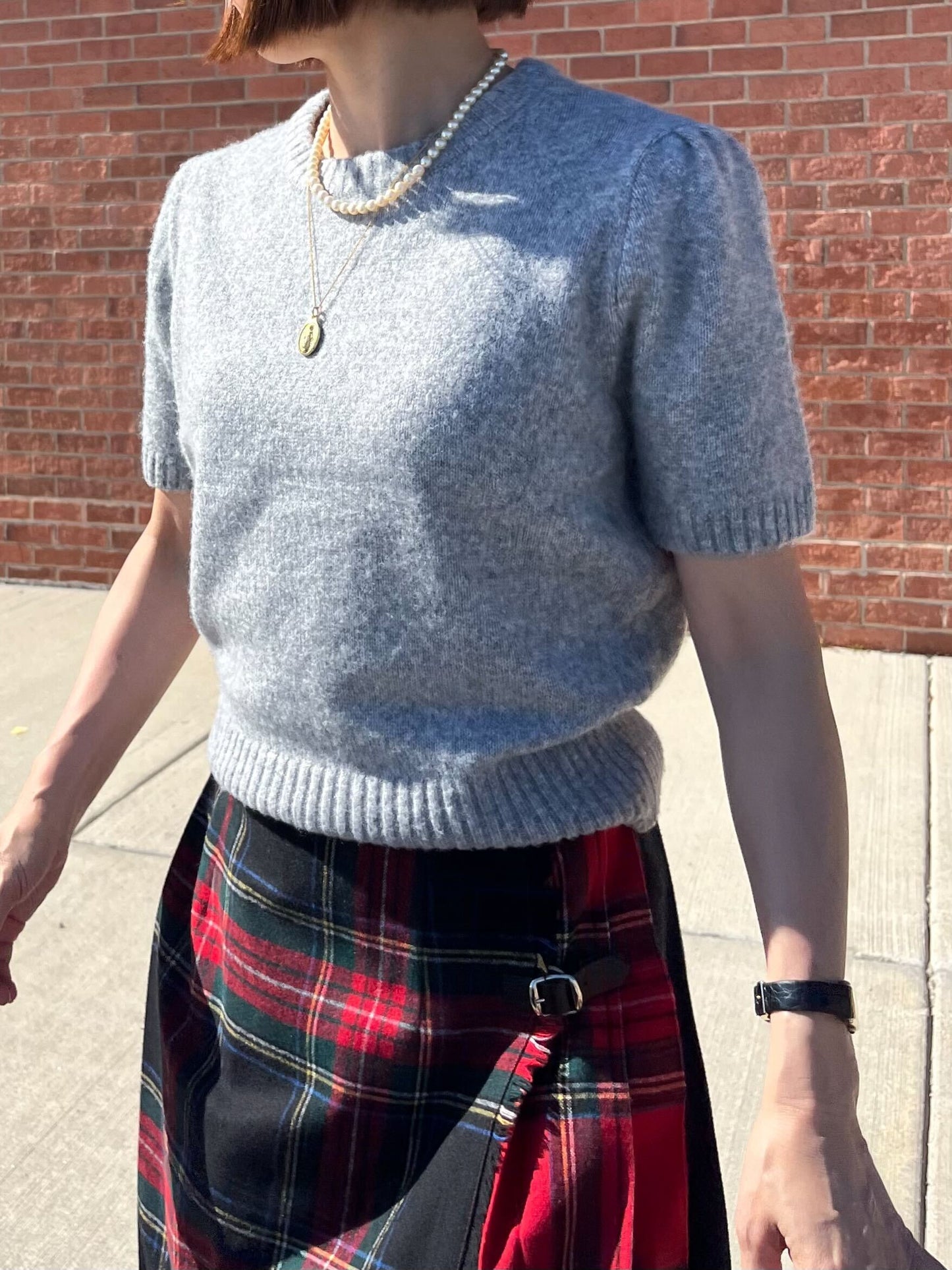 パフスリーブ半袖ニット