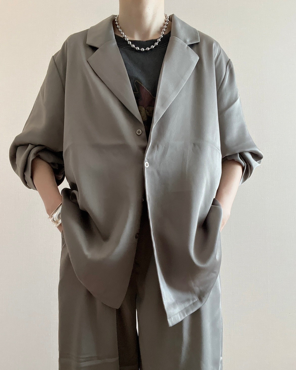 サテンライク テーラージャケットシャツ