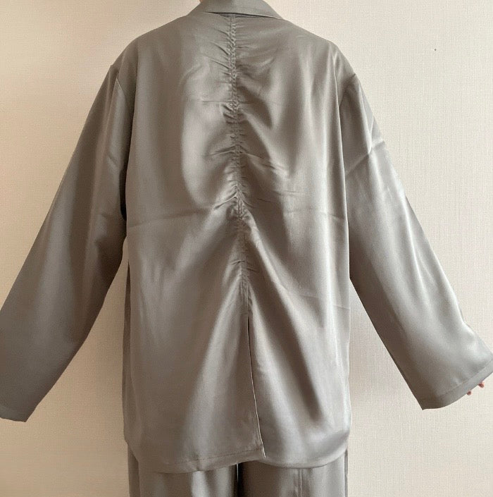 サテンライク テーラージャケットシャツ