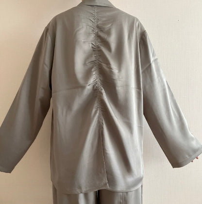 サテンライク テーラージャケットシャツ