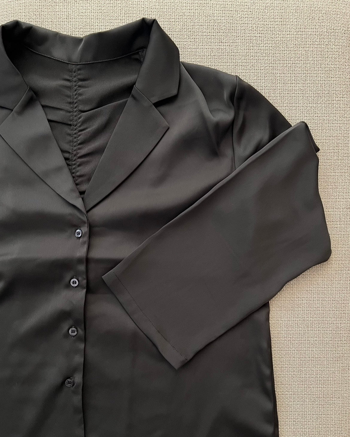 サテンライク テーラージャケットシャツ