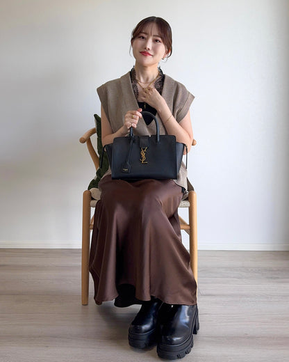 サテンフレア ロングスカート