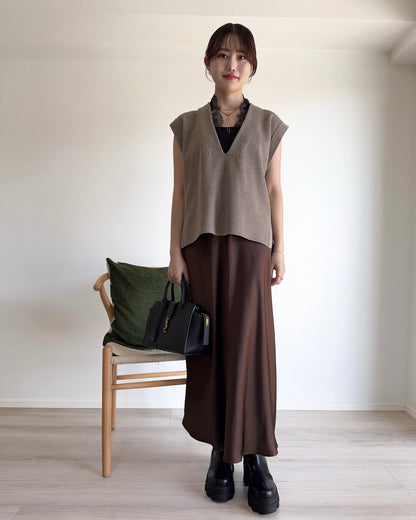 サテンフレア ロングスカート