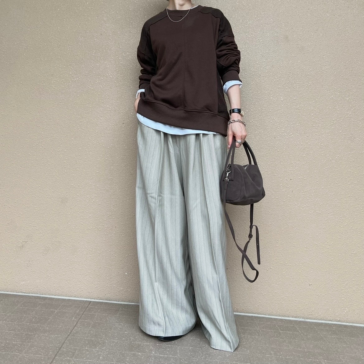 ボリューム袖ロングカットソー
