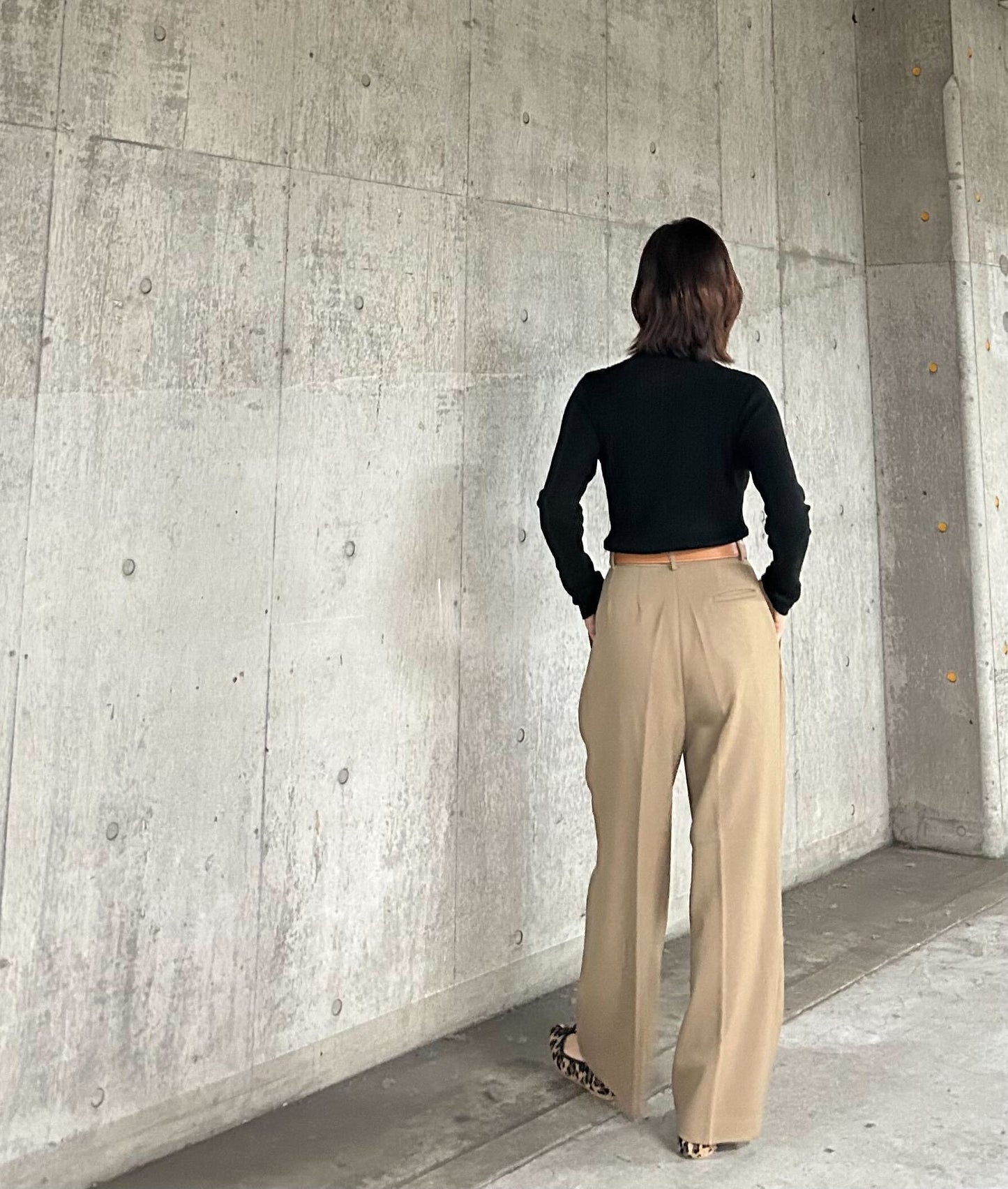 シースルー袖リブニット