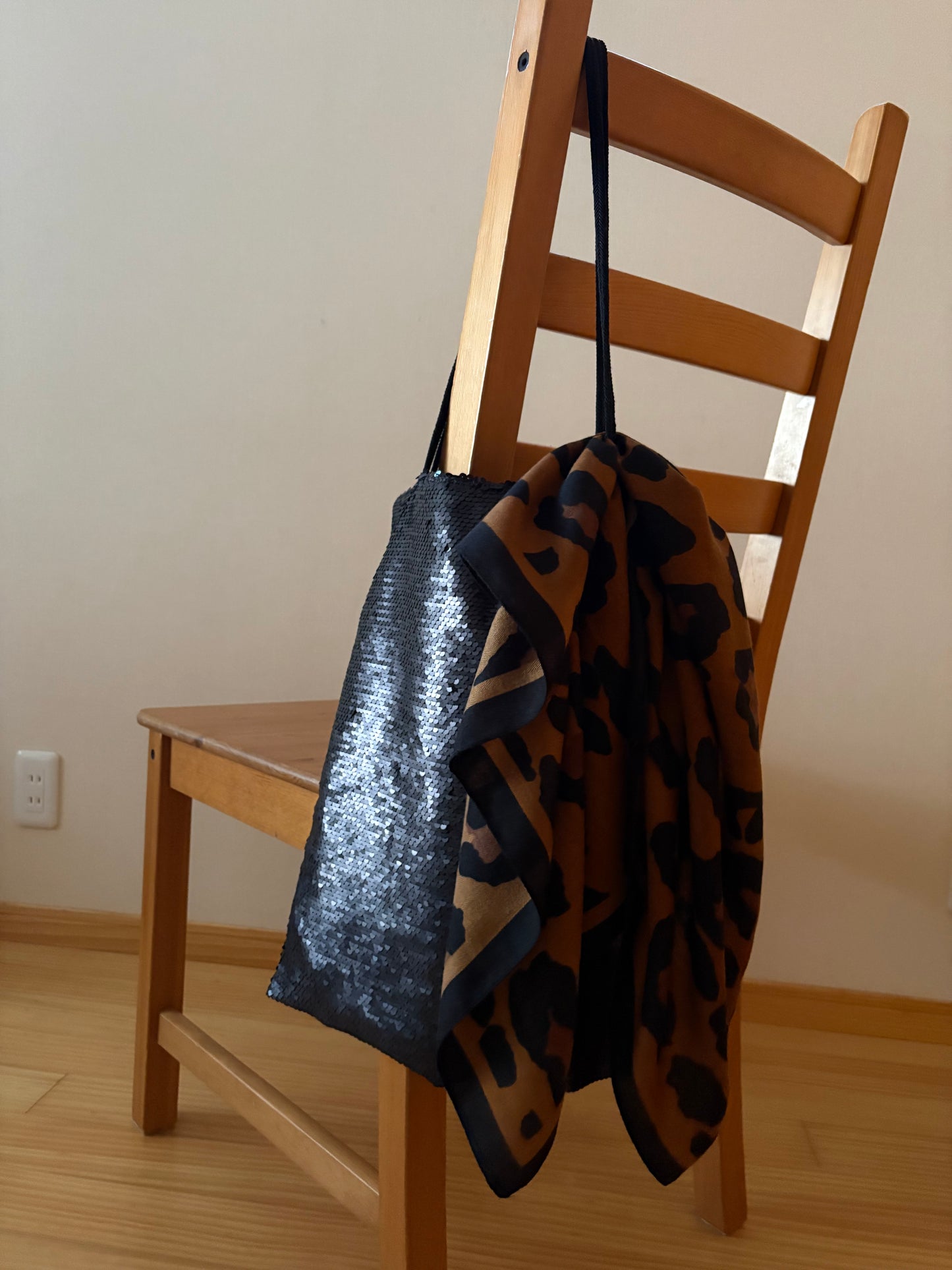 レオパード柄カシミアタッチ マルチスカーフ