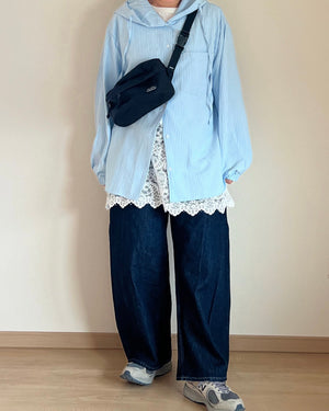 ストライプフードシャツ