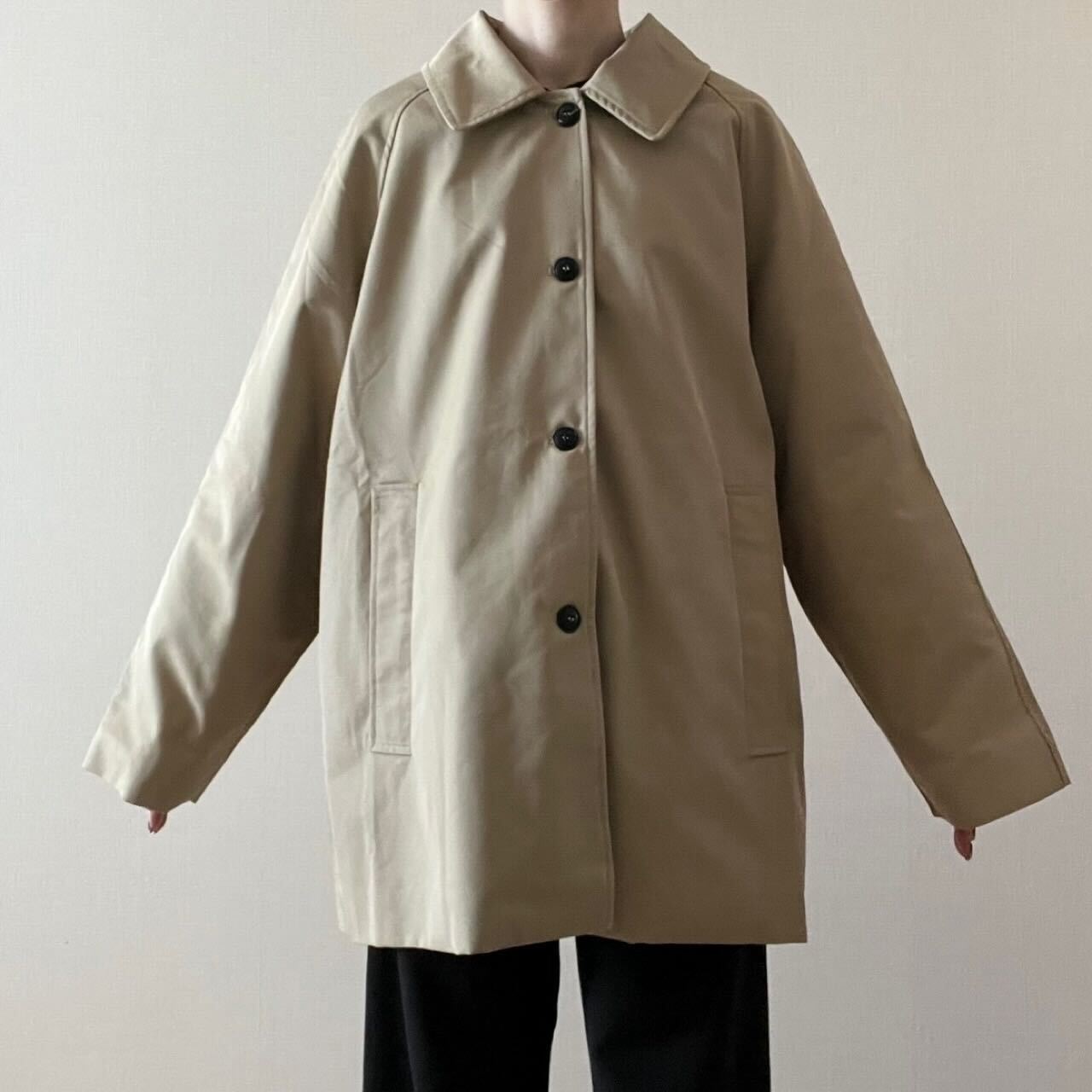 ミディアムトレンチコート