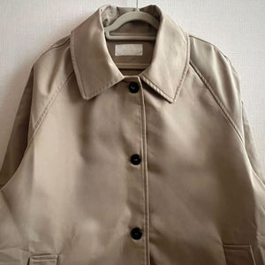 ミディアムトレンチコート