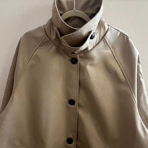 ミディアムトレンチコート