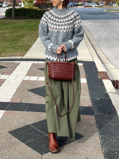 定番ノルディックニット