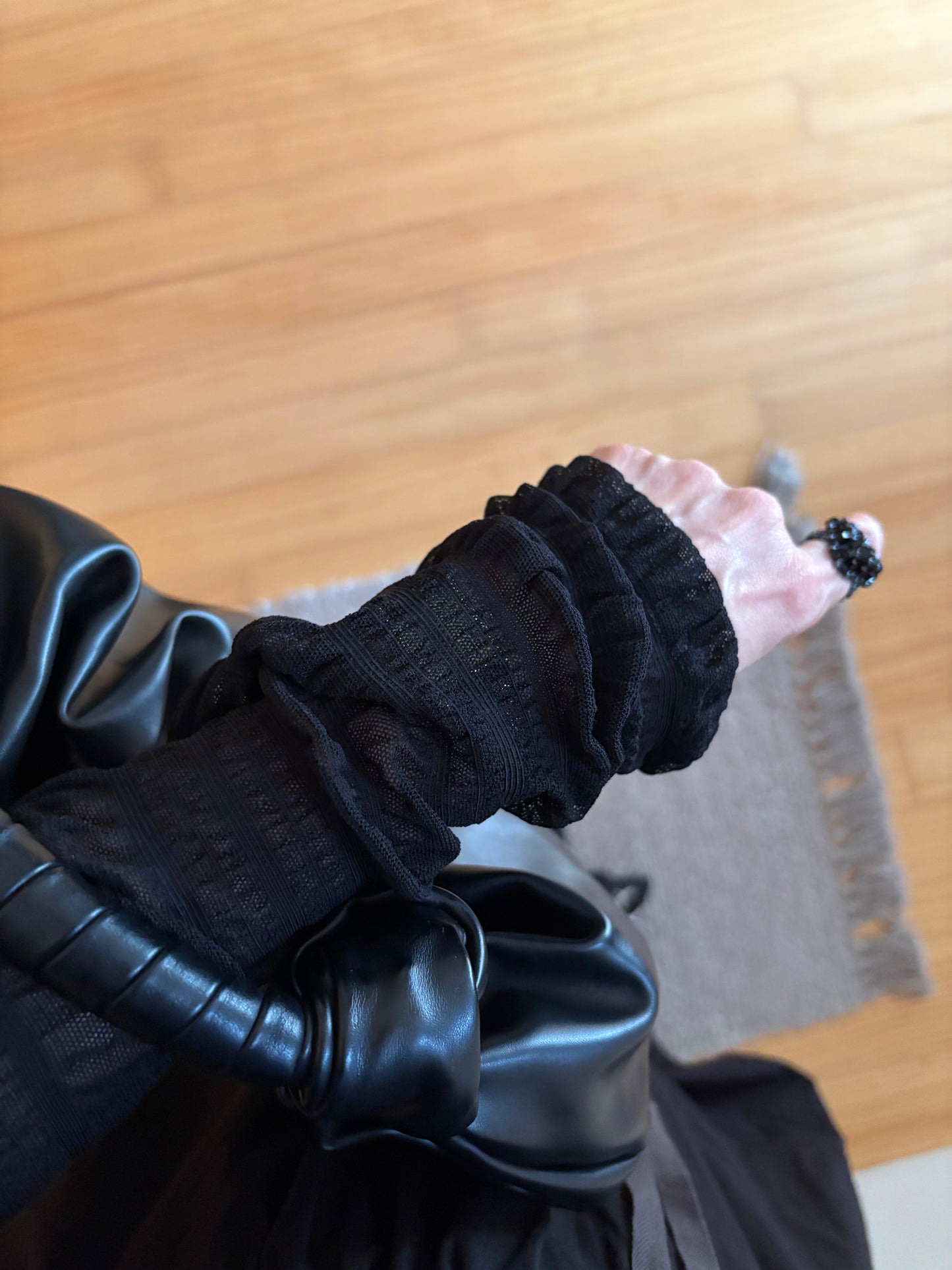 シャーリングシアーカットソー