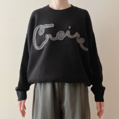 刺繍ロゴニット