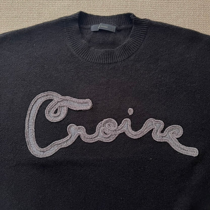刺繍ロゴニット