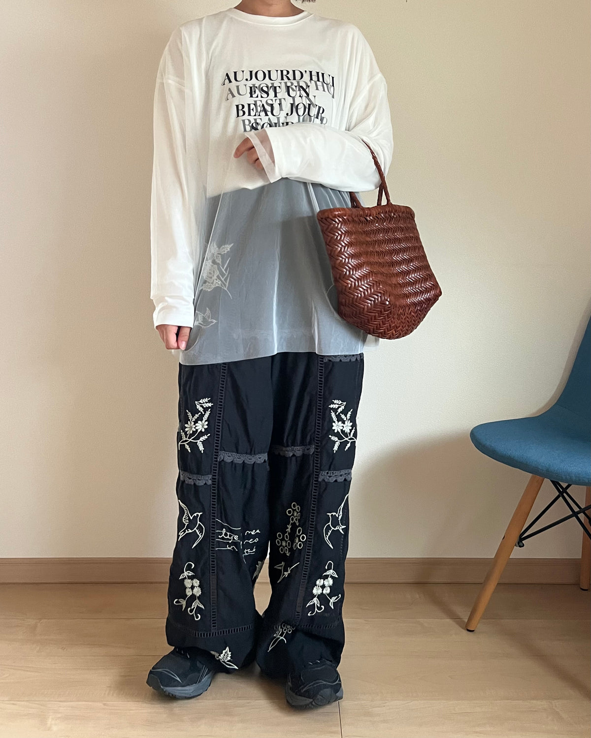 チュールレイヤードロゴロンT
