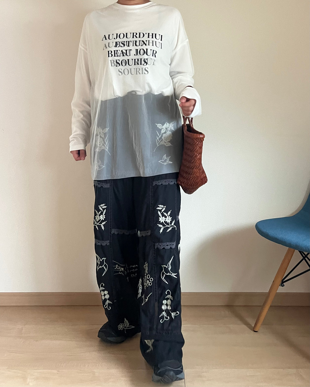 チュールレイヤードロゴロンT