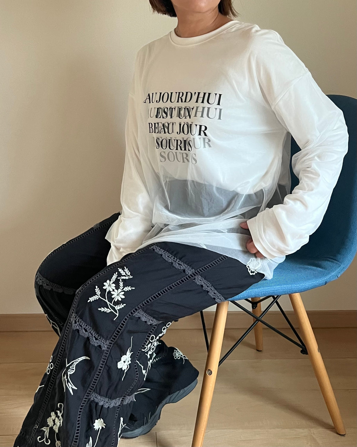 チュールレイヤードロゴロンT
