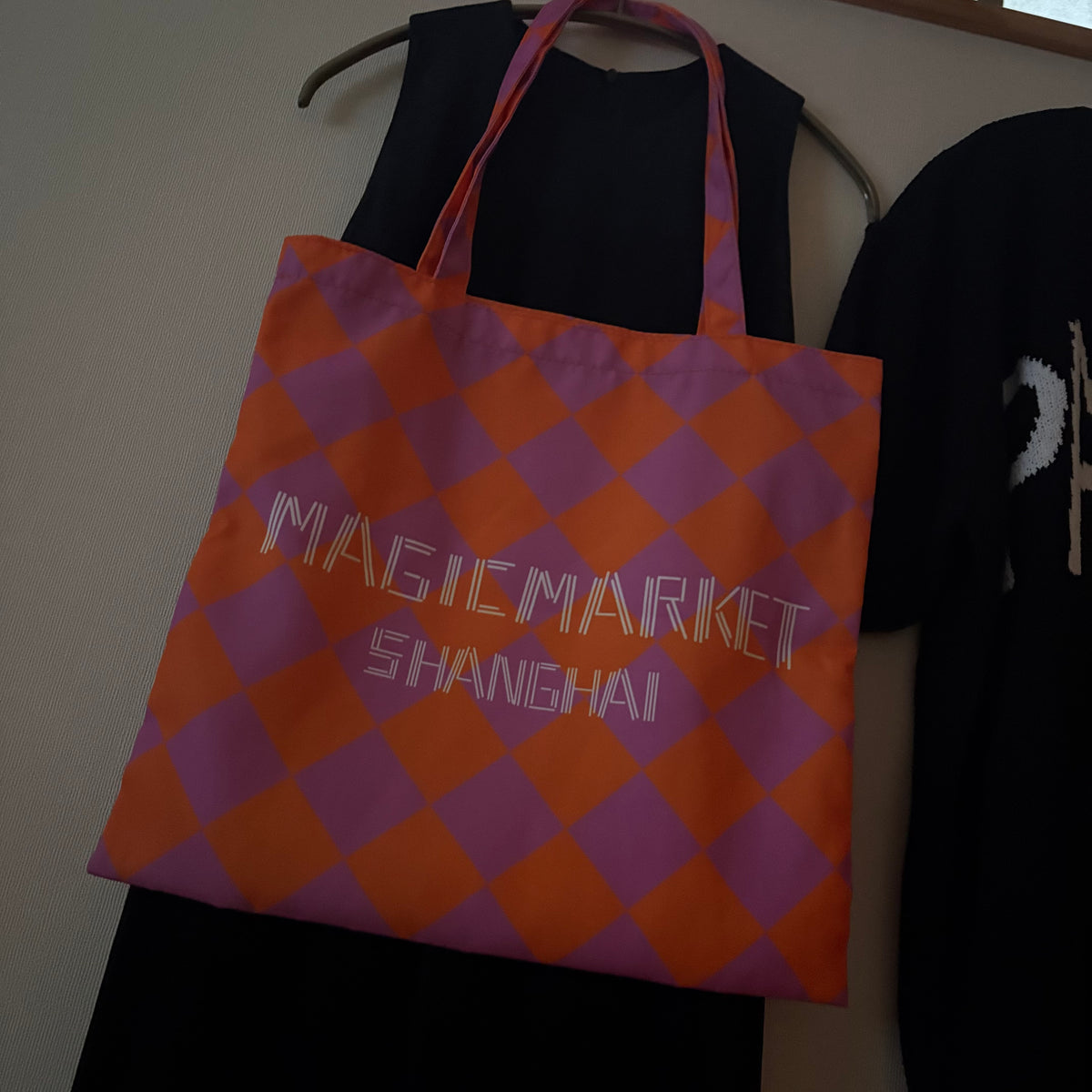 オレンジ×ピンク キッチュなトート