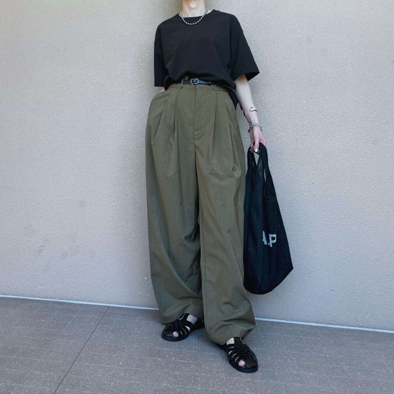 麻ライクタックパンツ
