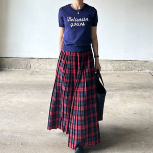 刺繍ロゴニット