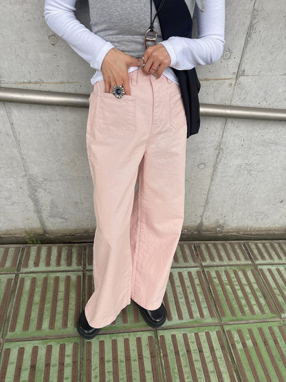 ピンクストレートパンツ