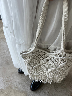 マクラメ編みボヘミアンバッグ