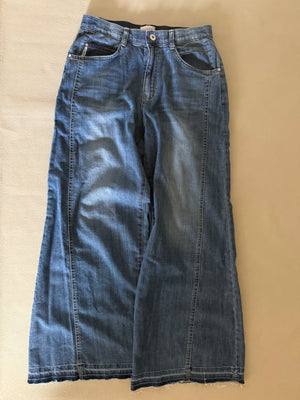 カットアウトヘムワイドデニム