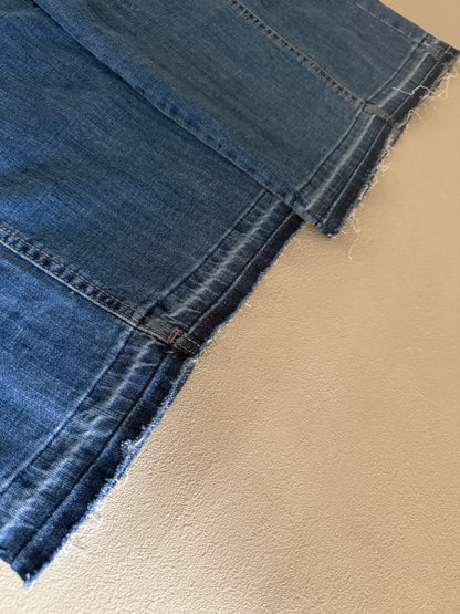 カットアウトヘムワイドデニム