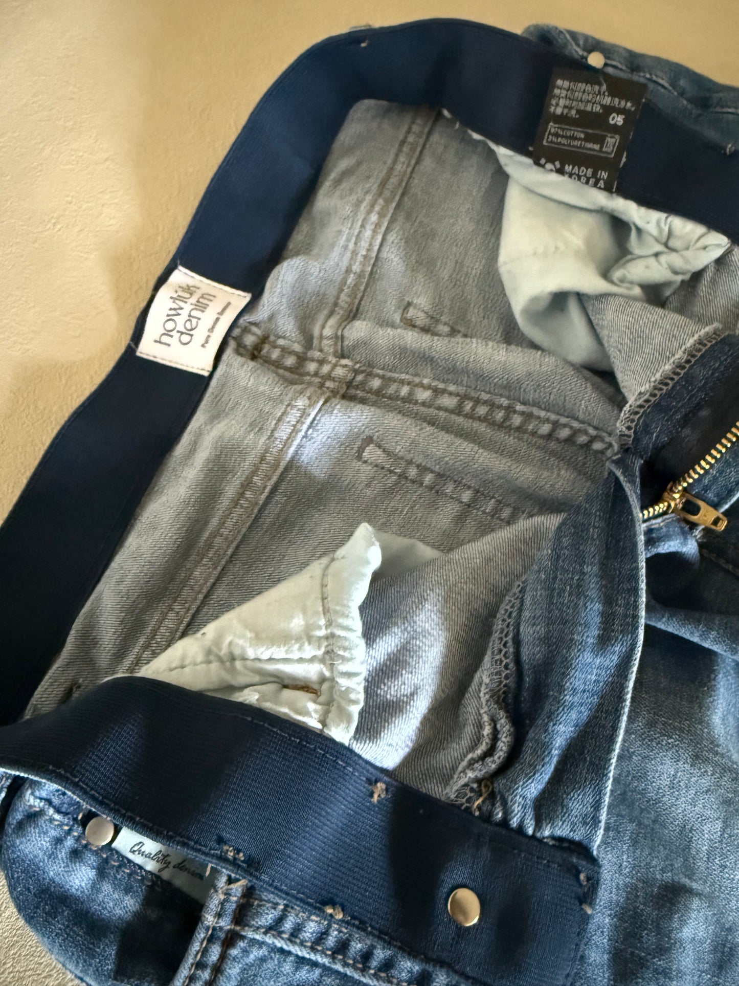 カットアウトヘムワイドデニム