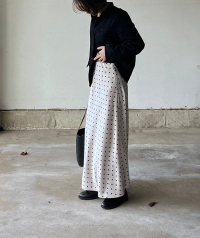 ドットサテンスカート