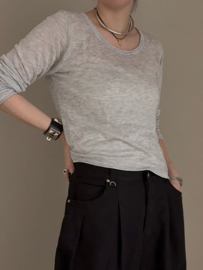 オープンネックシアーニット