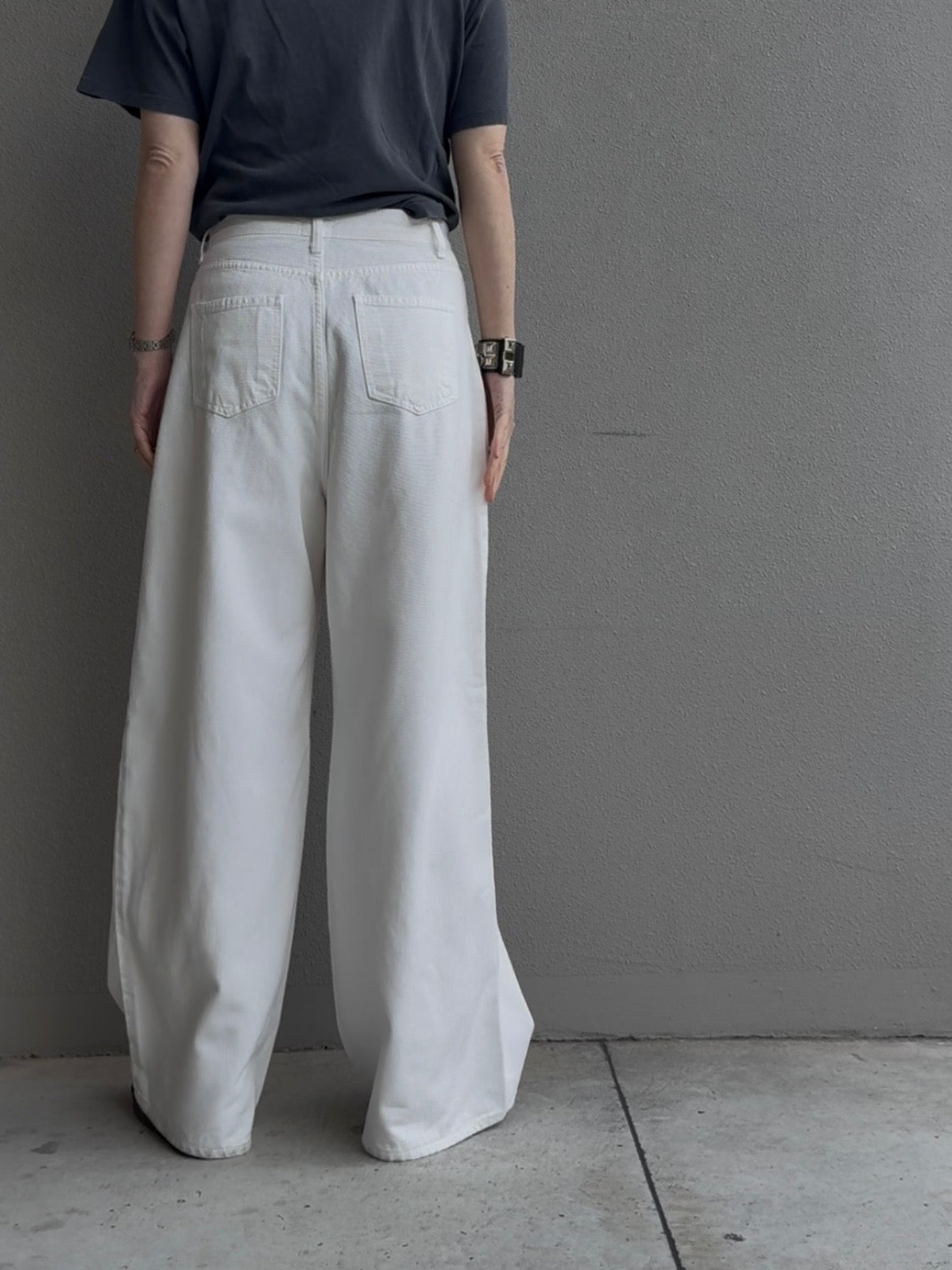 Dリングタックワイドパンツ