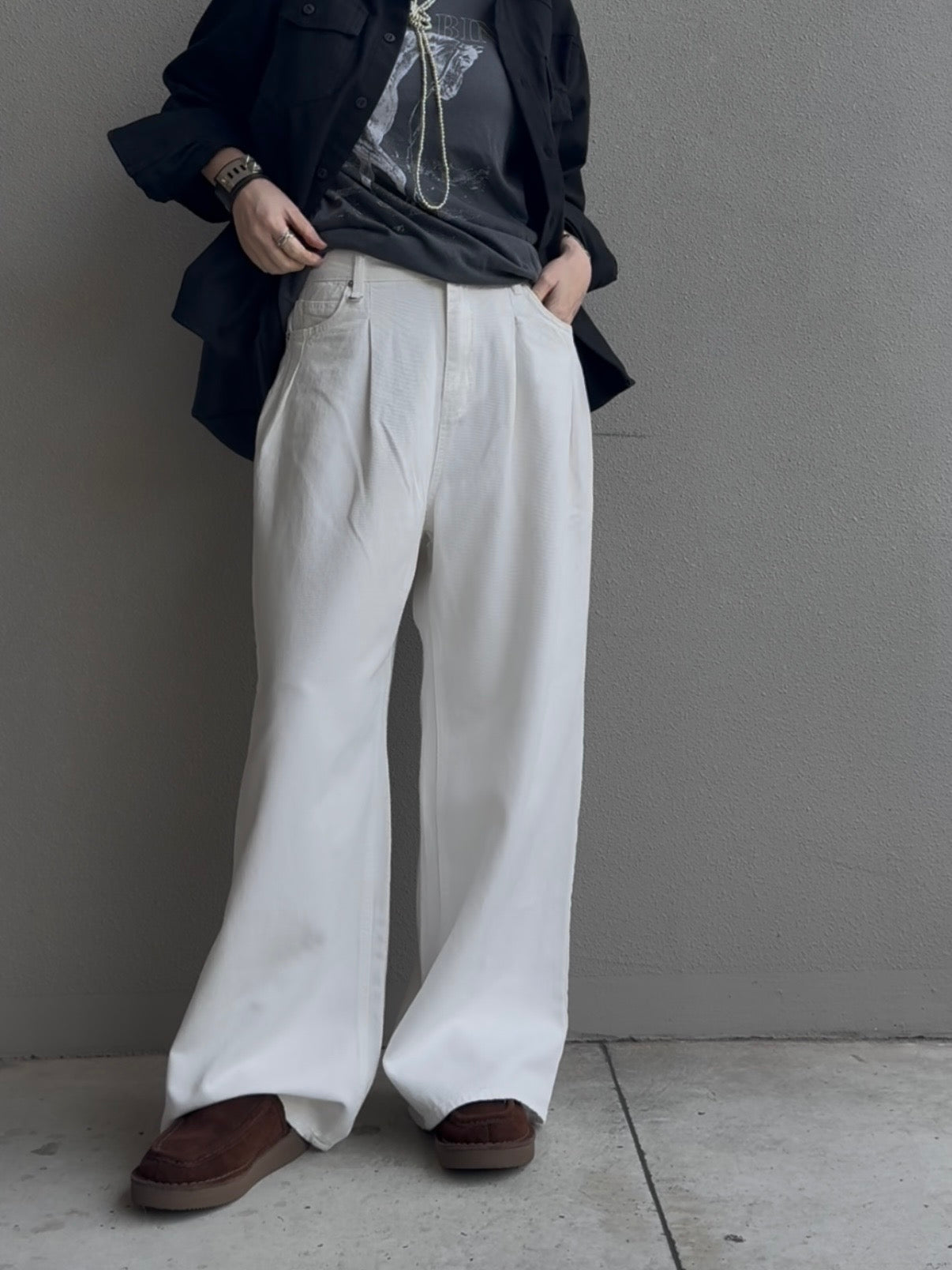Dリングタックワイドパンツ