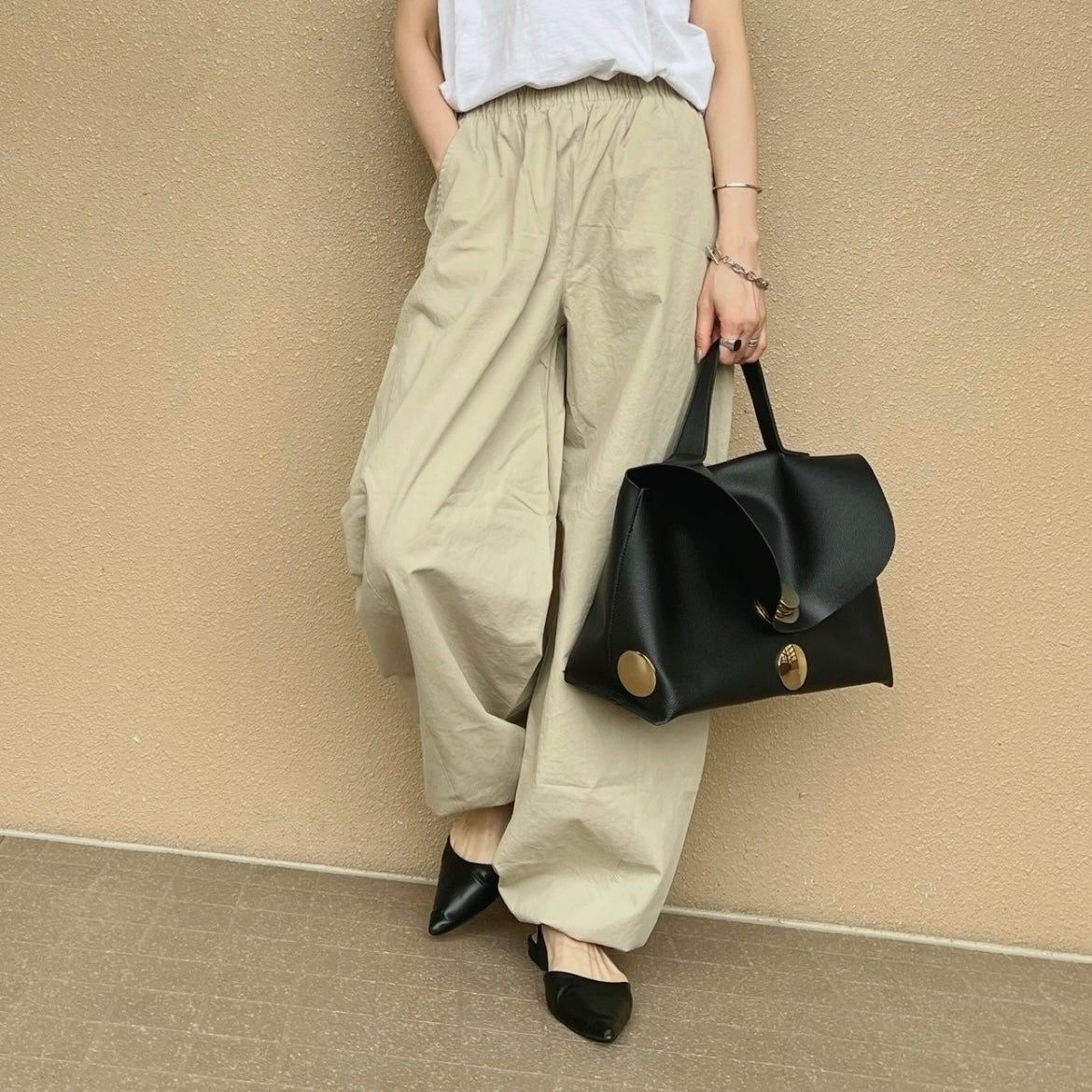 バルーンチノパンツ
