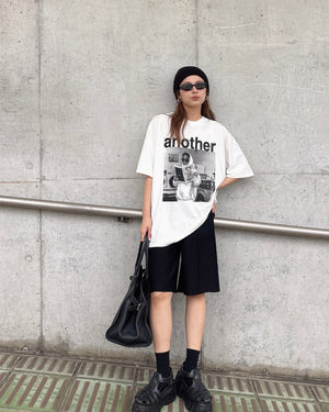 モノトーンロゴTシャツ