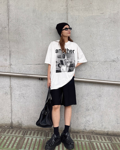 モノトーンロゴTシャツ