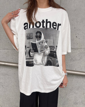 モノトーンロゴTシャツ