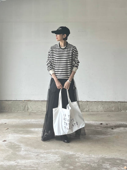 白黒レタリングバッグ