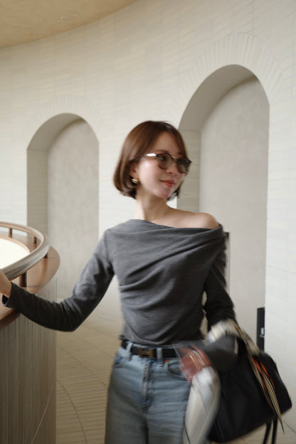 シャーリングTシャツ