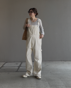 W.VILLAGE paper bag (M)