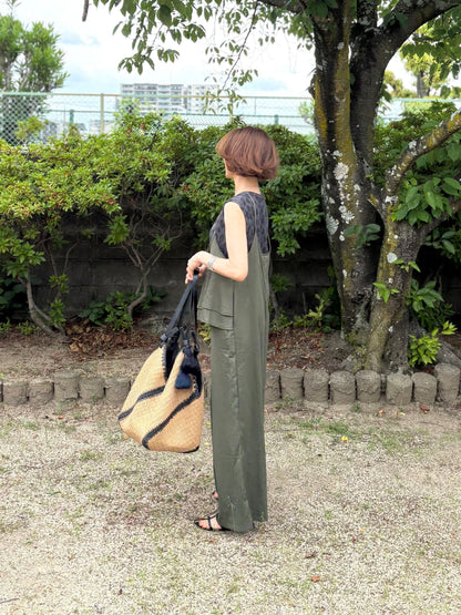 カーキ2wayフリルサロペット