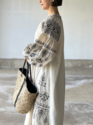 エスニック刺繍リネン混ワンピース