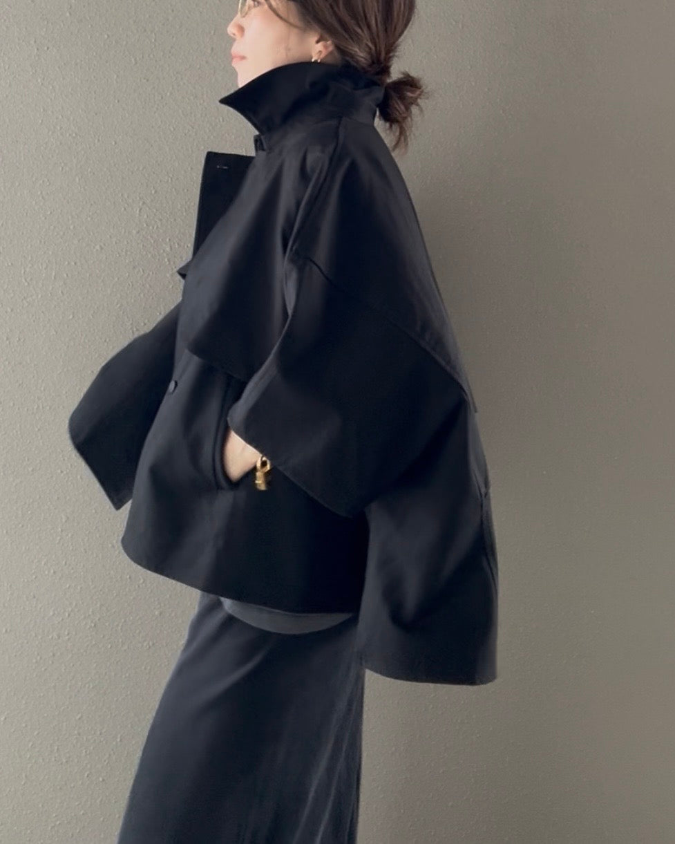 ケープショートトレンチコート