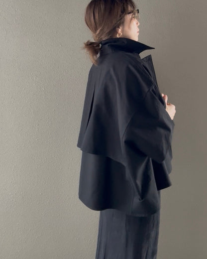 ケープショートトレンチコート
