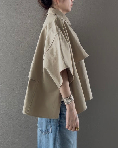 ケープショートトレンチコート