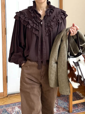 フリルネックボリュームスリーブブラウス