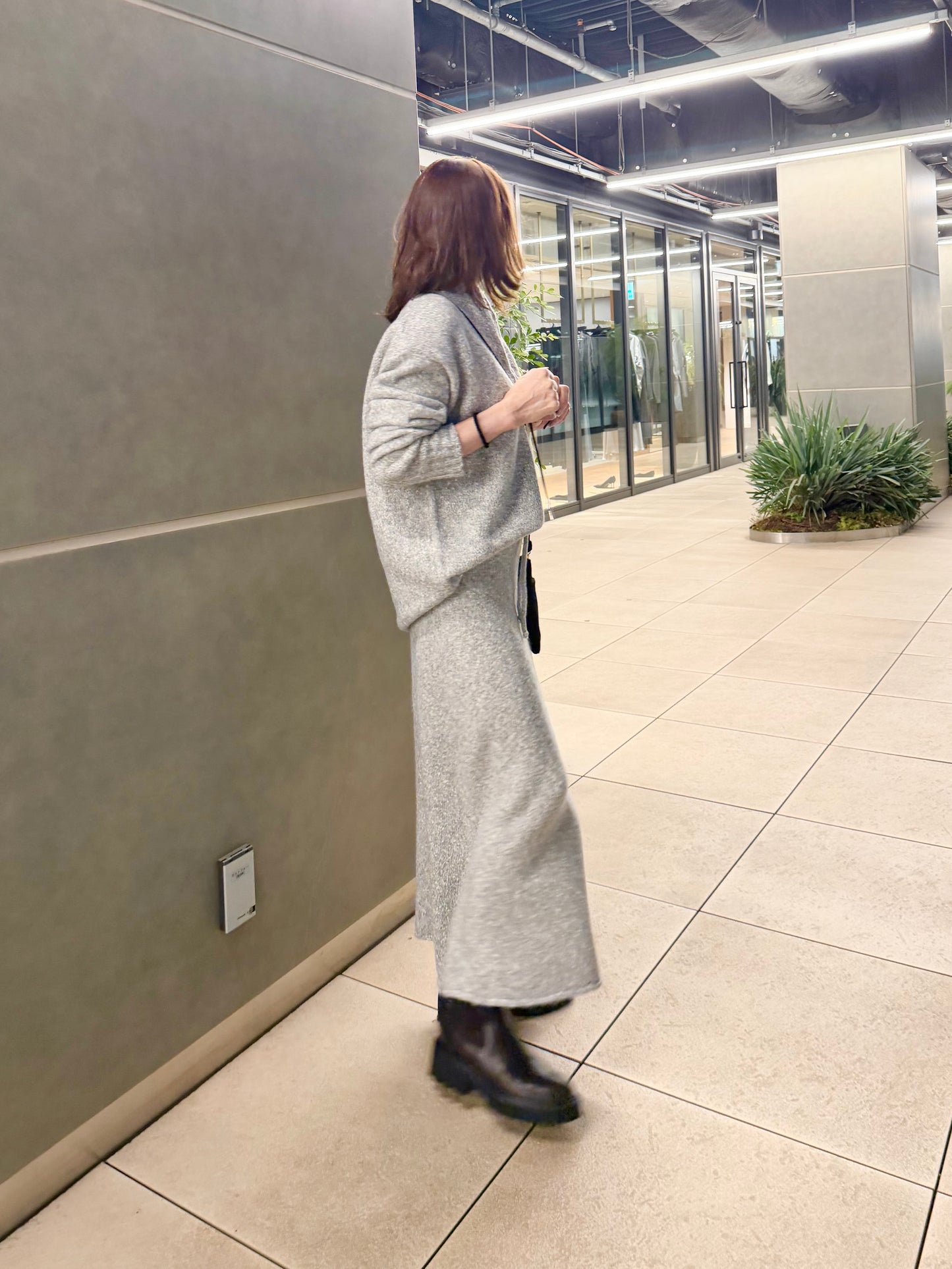 ハーフジップセットアップニット