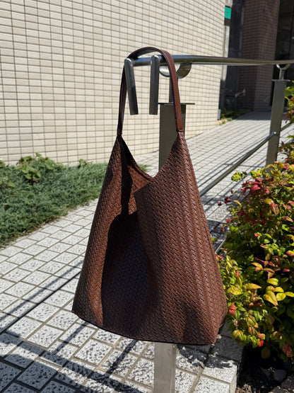 ワンハンドメッシュバッグ