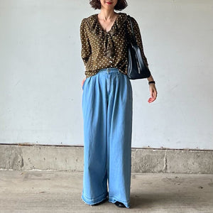 水玉レースブラウス